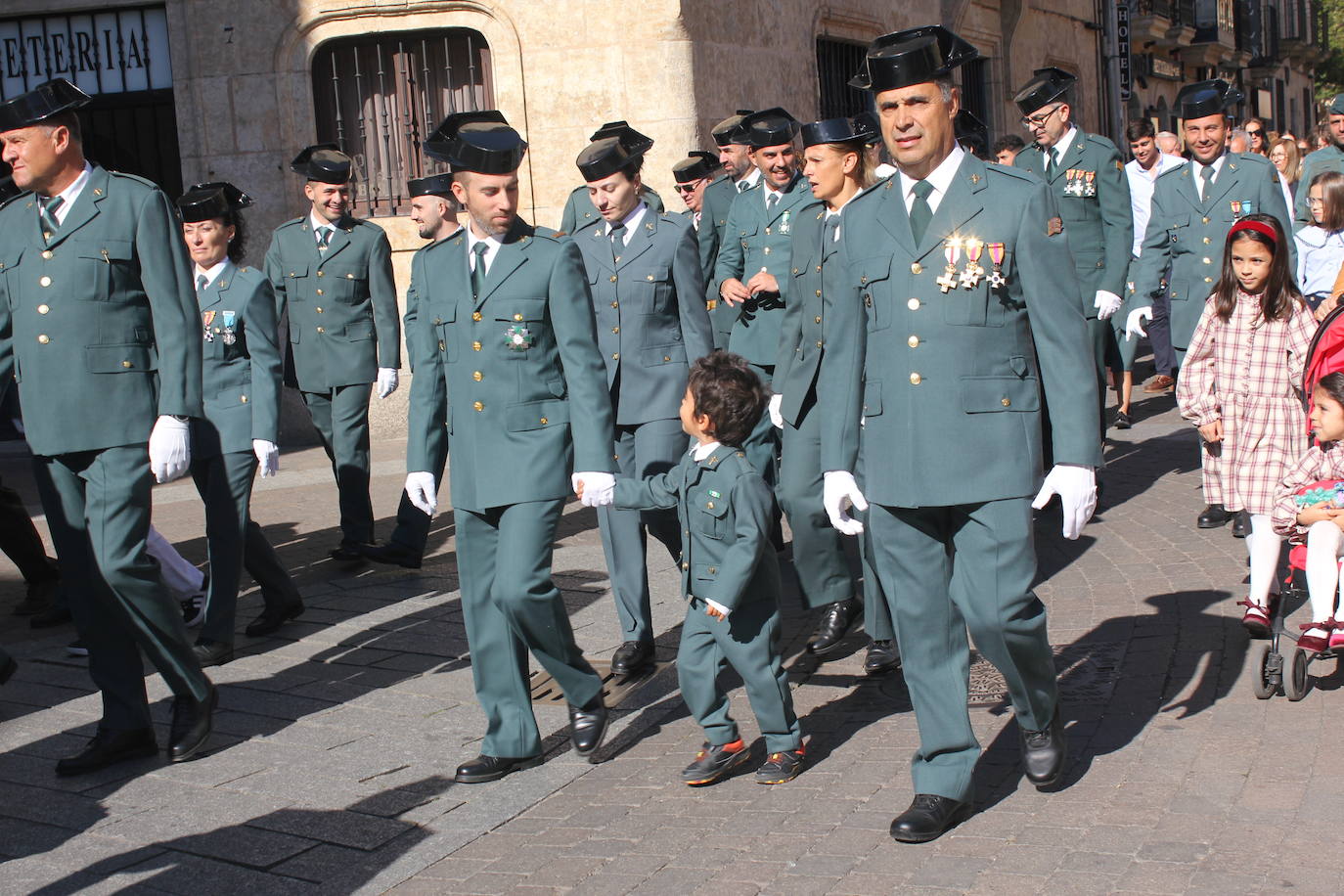 Solemnidad y fidelidad a la bandera, en los actos de la Guardia Civil de Ciudad Rodrigo