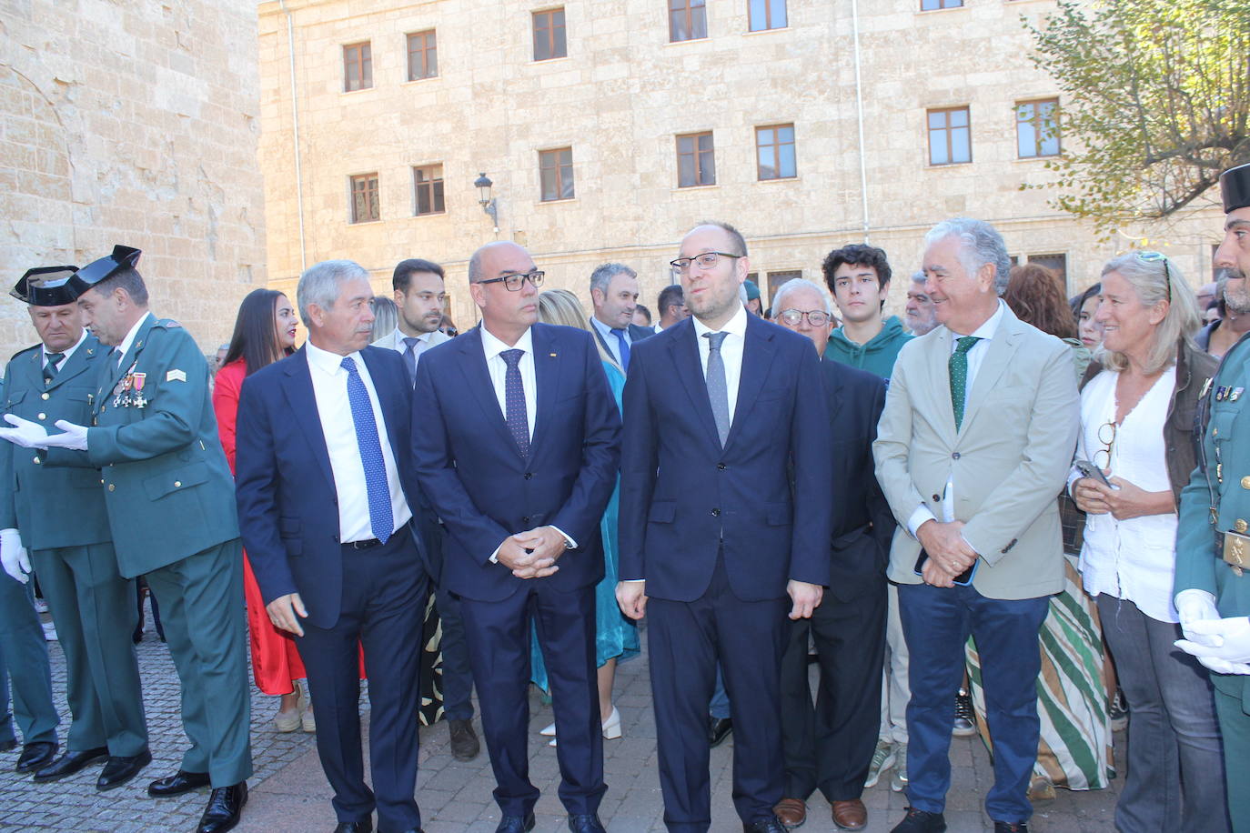 Solemnidad y fidelidad a la bandera, en los actos de la Guardia Civil de Ciudad Rodrigo