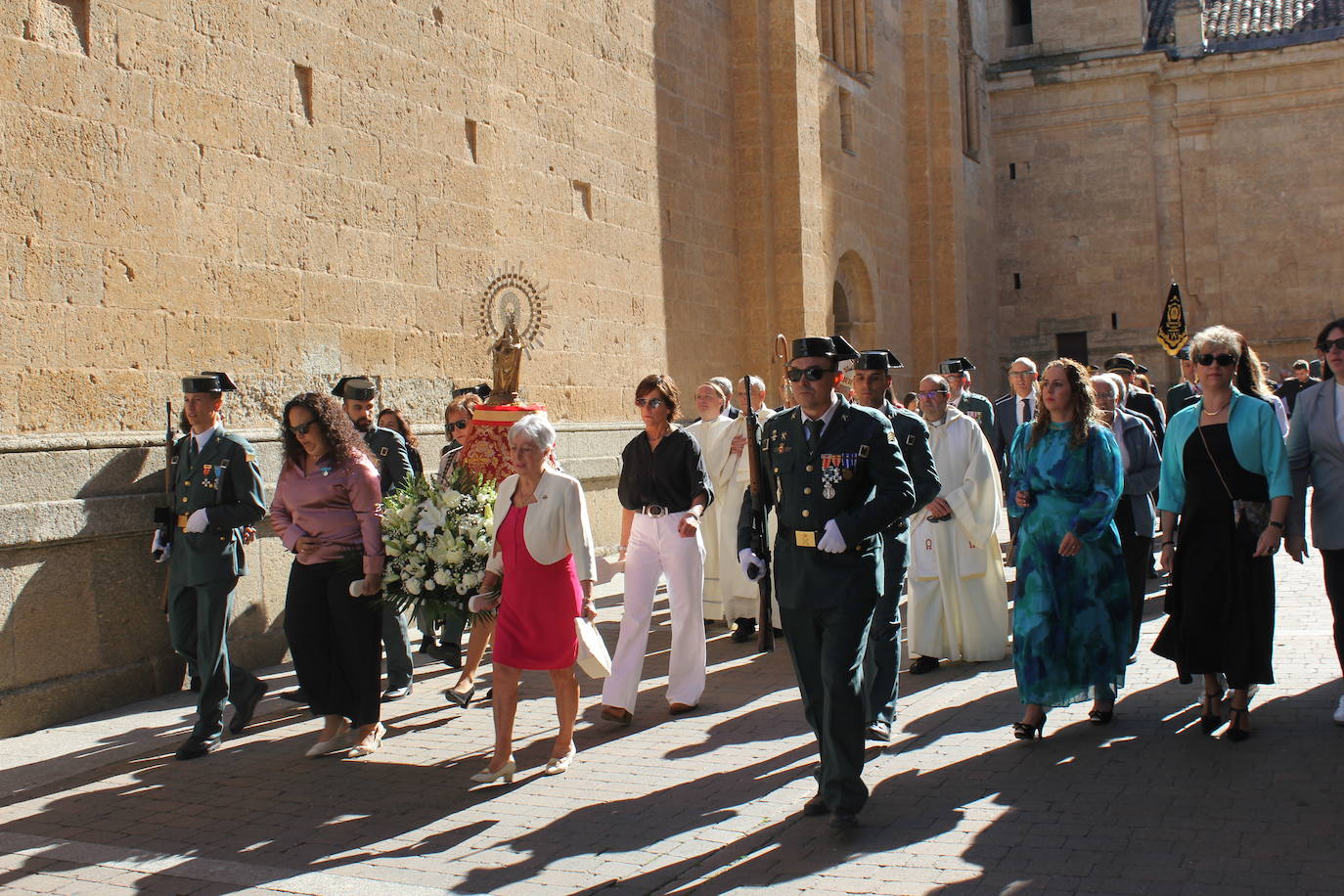 Solemnidad y fidelidad a la bandera, en los actos de la Guardia Civil de Ciudad Rodrigo