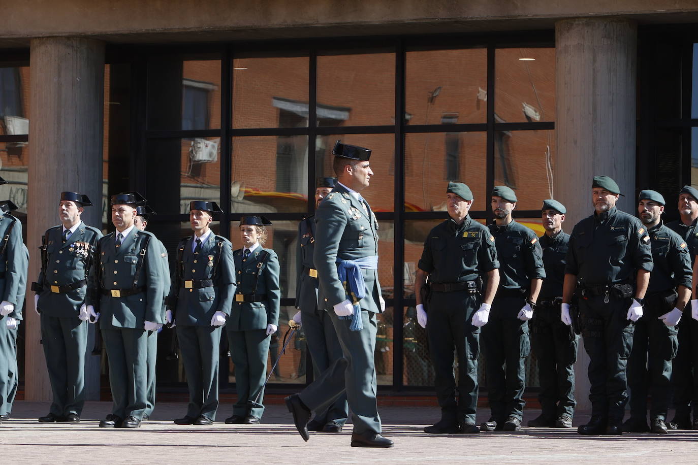 La celebración de la Guardia Civil por el Día del Pilar, en imágenes