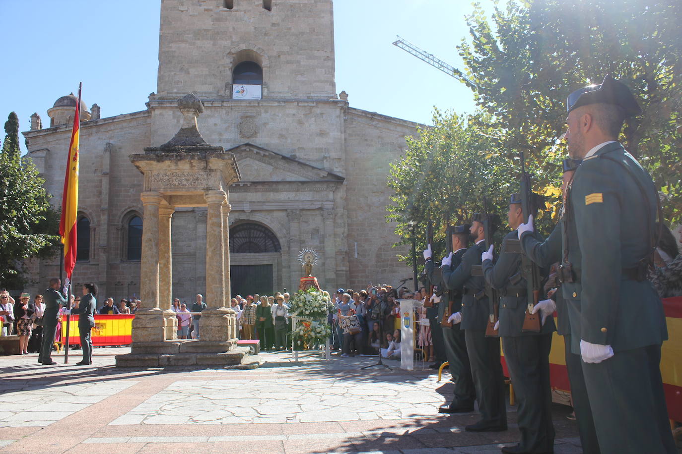 Solemnidad y fidelidad a la bandera, en los actos de la Guardia Civil de Ciudad Rodrigo