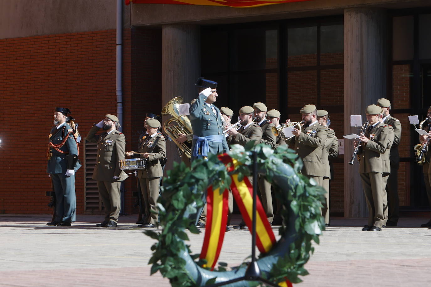 La celebración de la Guardia Civil por el Día del Pilar, en imágenes