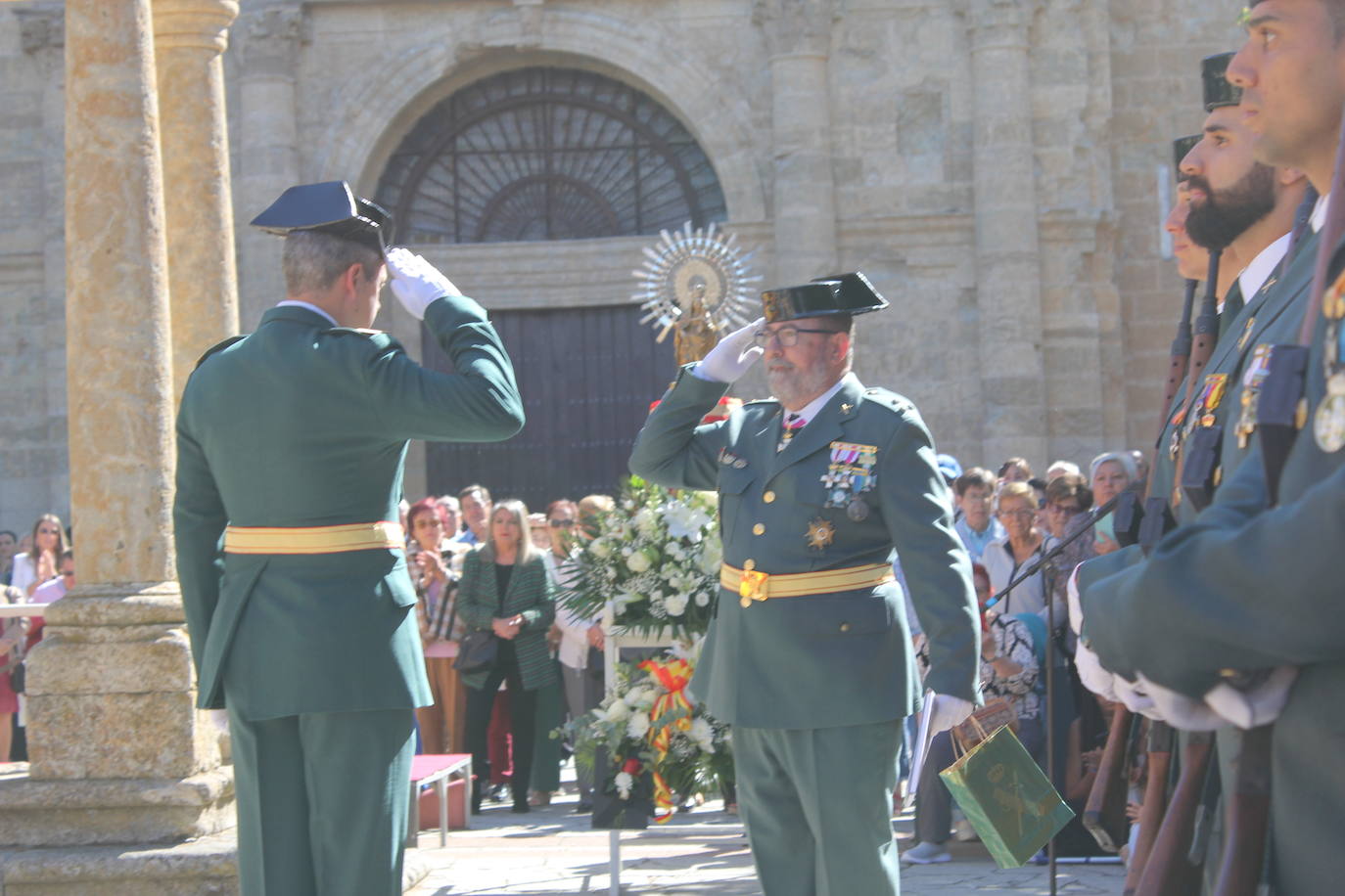 Solemnidad y fidelidad a la bandera, en los actos de la Guardia Civil de Ciudad Rodrigo