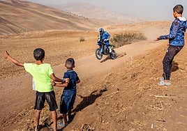 Lorenzo Santolino, durante la prólogo en Marruecos.