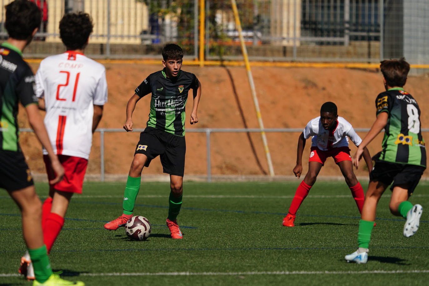 La jornada del fútbol base salmantino, en imágenes