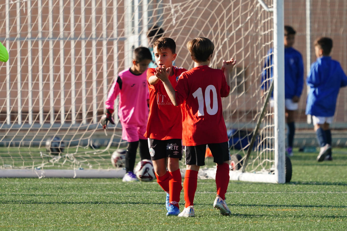 La jornada del fútbol base salmantino, en imágenes