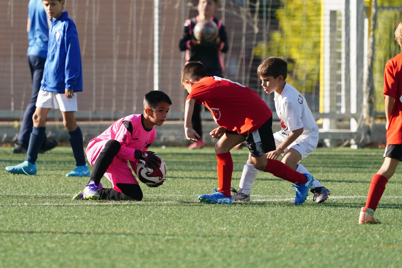 La jornada del fútbol base salmantino, en imágenes