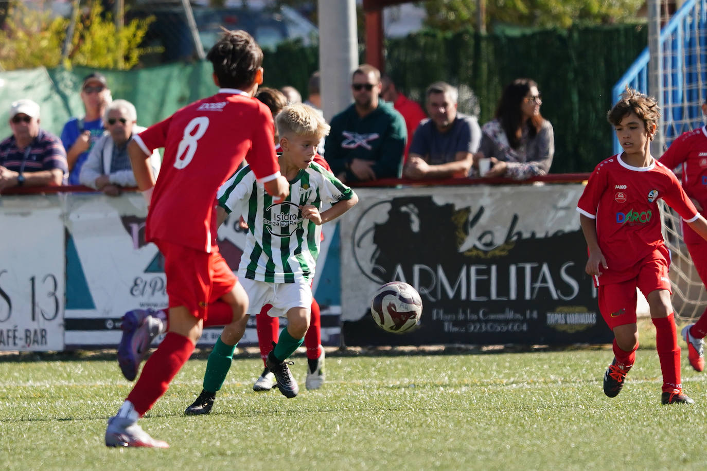 La jornada del fútbol base salmantino, en imágenes