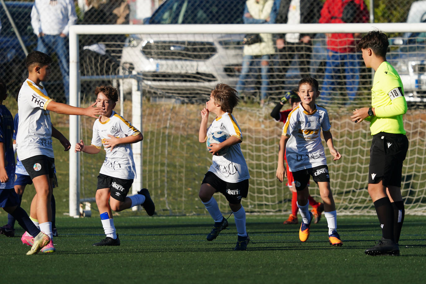 La jornada del fútbol base salmantino, en imágenes