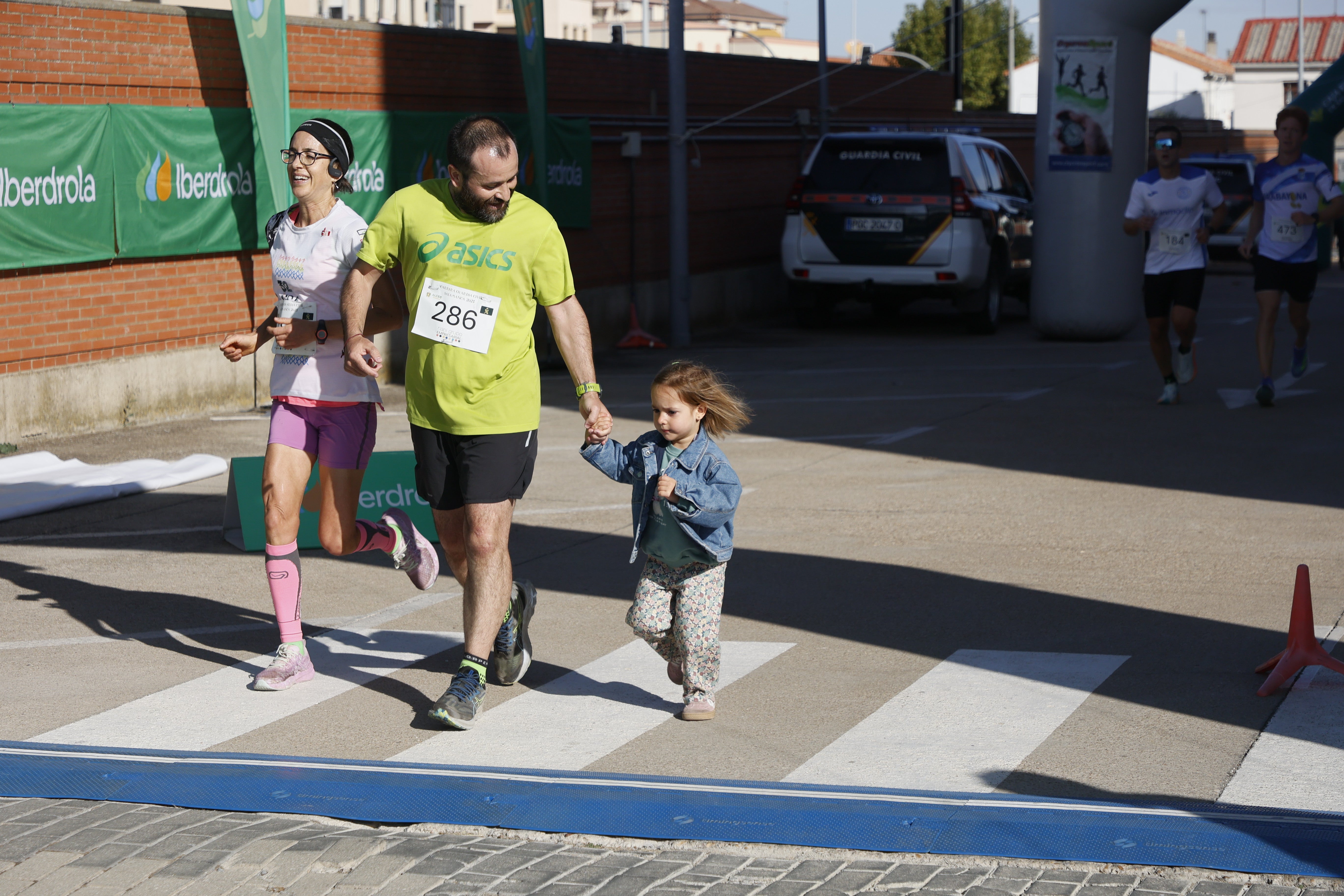 La Guardia Civil impulsa una marea solidaria