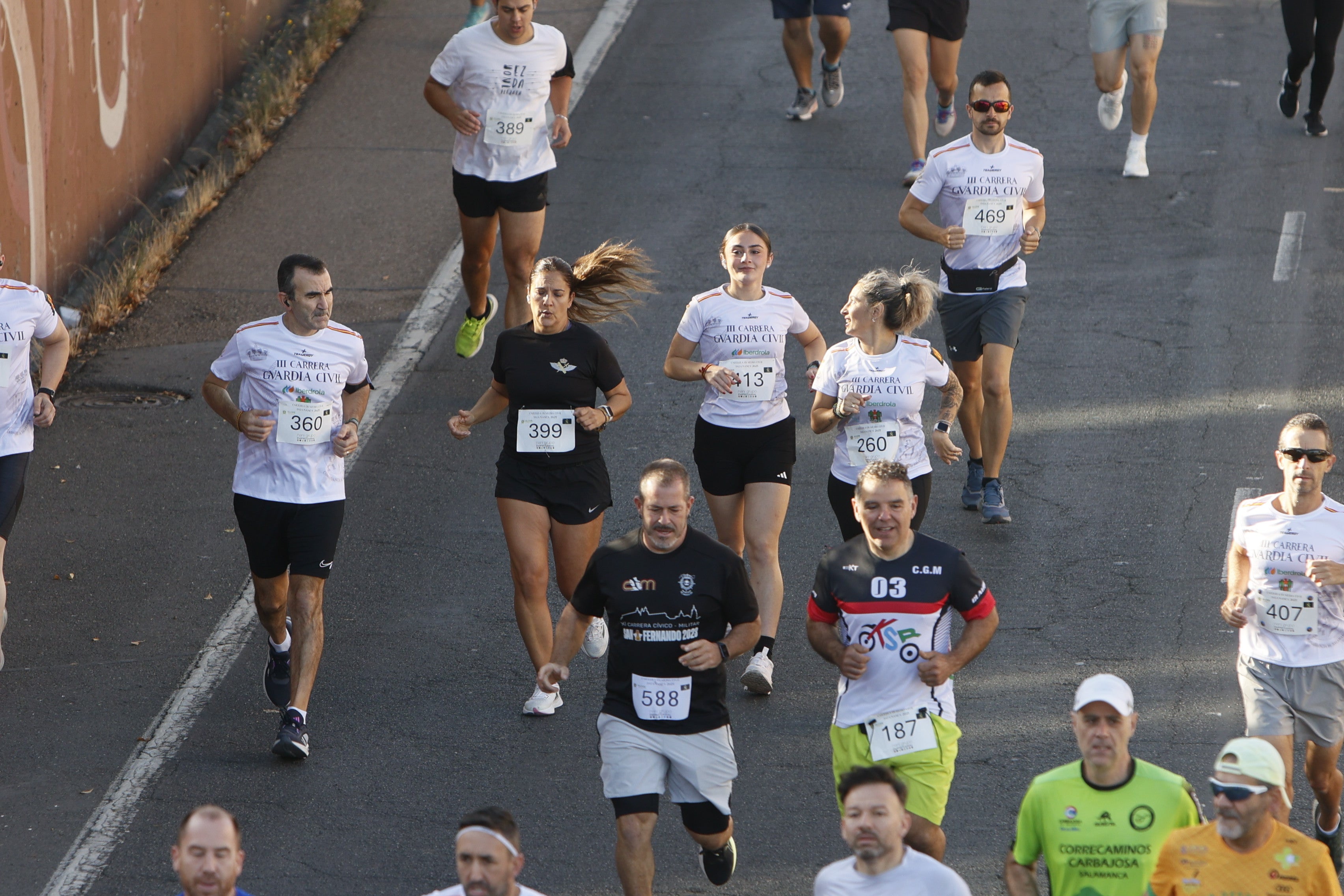 La Guardia Civil impulsa una marea solidaria