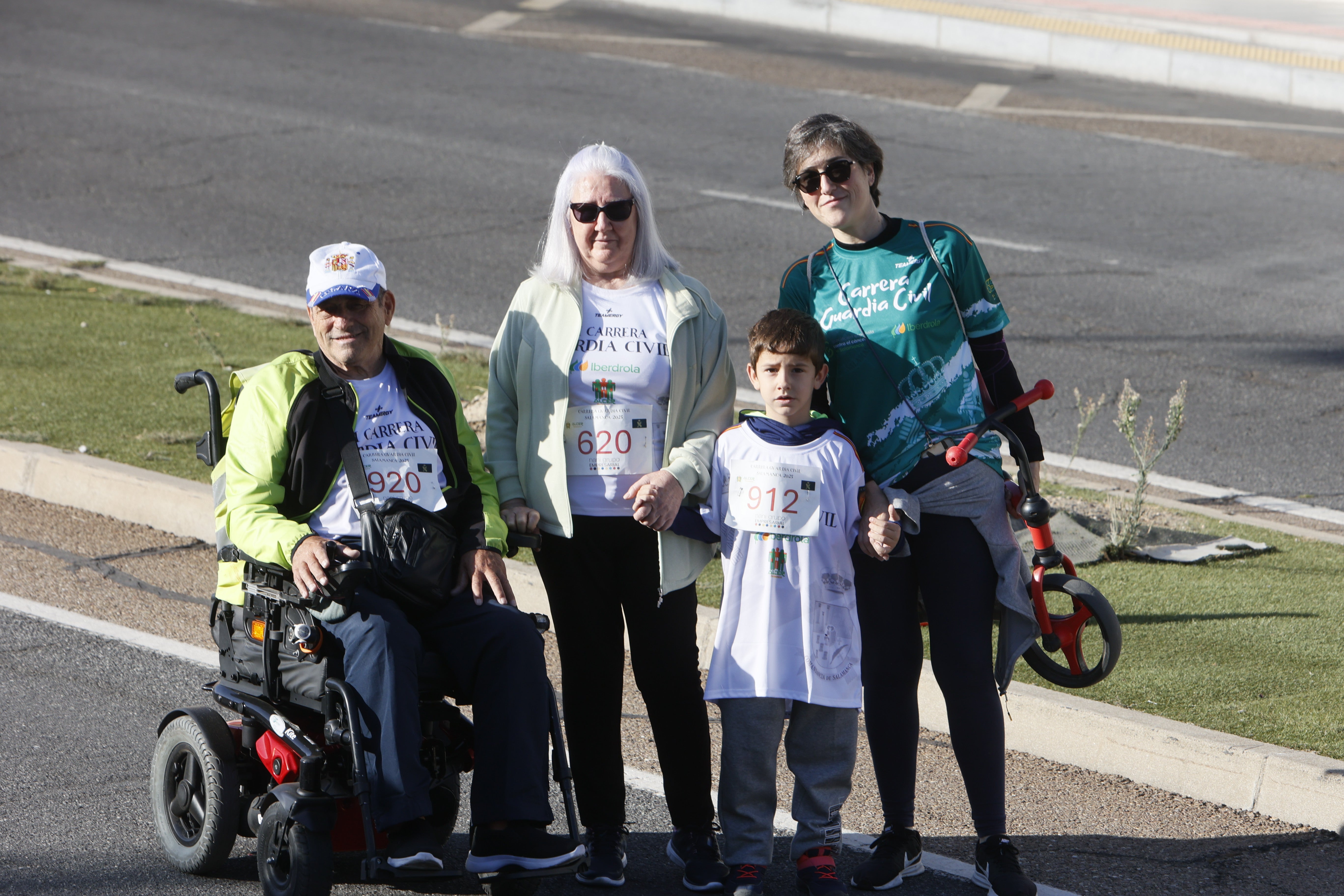 La Guardia Civil impulsa una marea solidaria