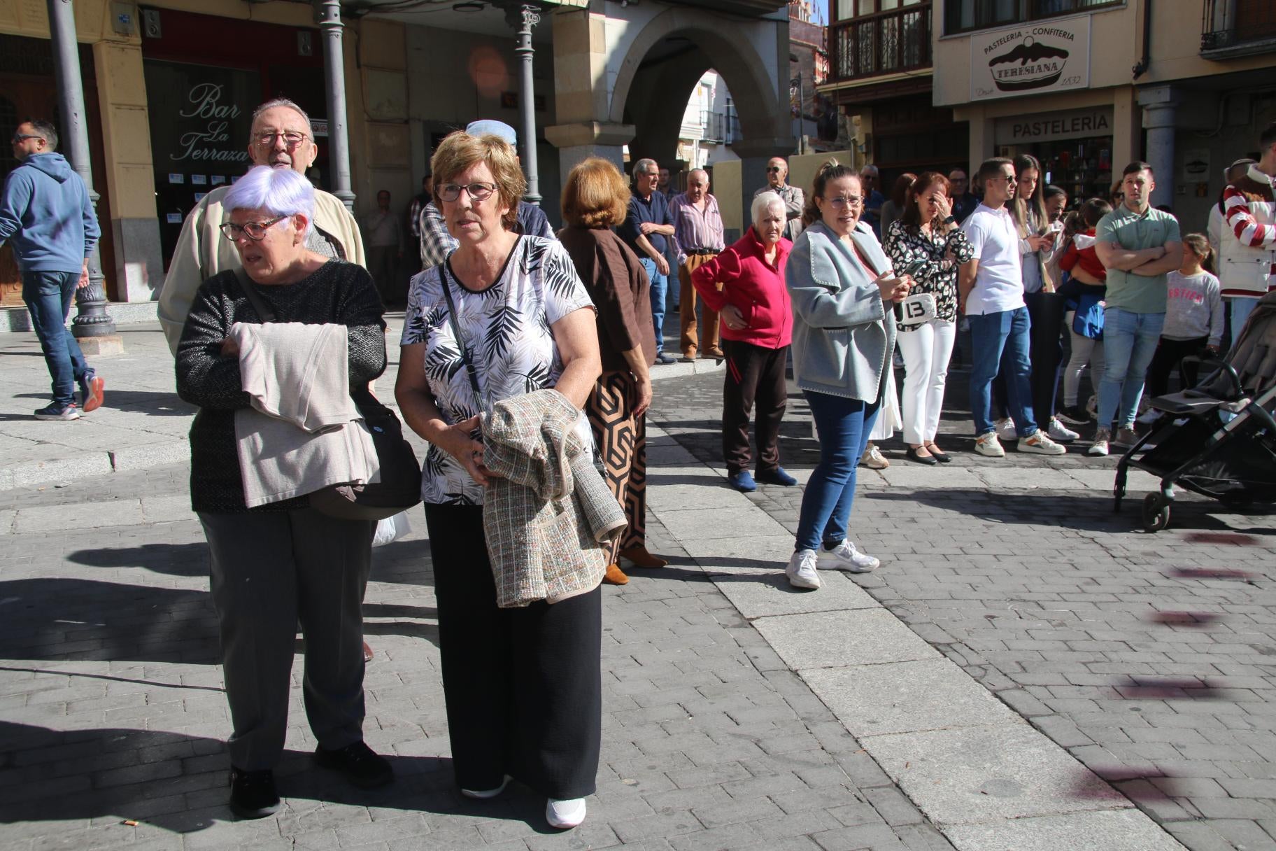 Alba estalla en fiestas en honor a la Santa Andariega