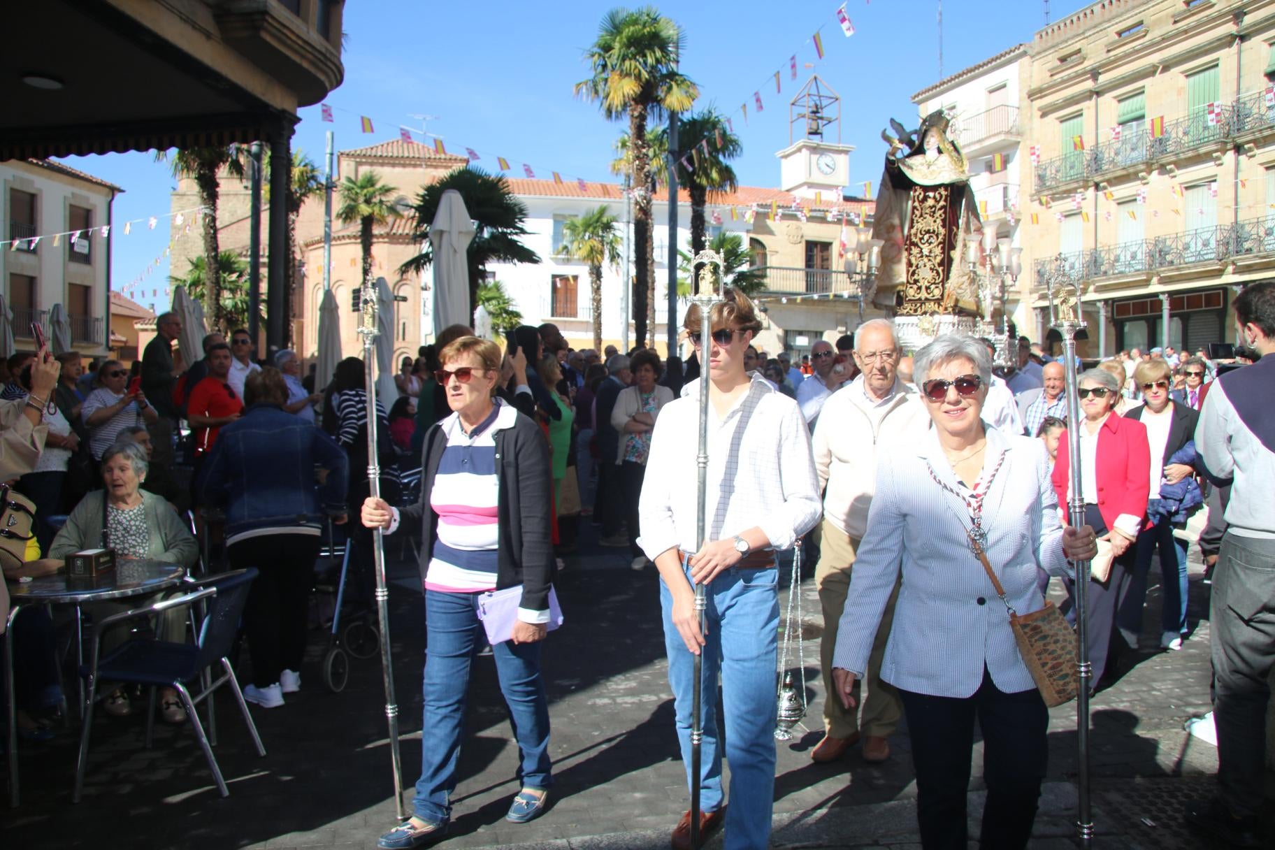 Alba estalla en fiestas en honor a la Santa Andariega