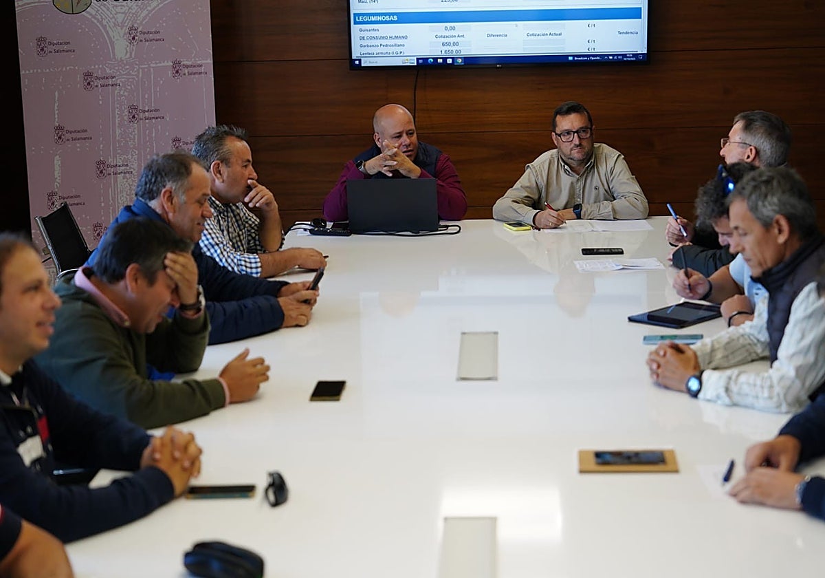 Debate del cereal en la Lonja de Salamanca.