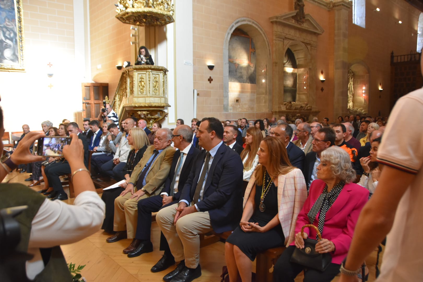 Alba de Tormes celebra el día grande de Santa Teresa con un nuevo Hijo Adoptivo