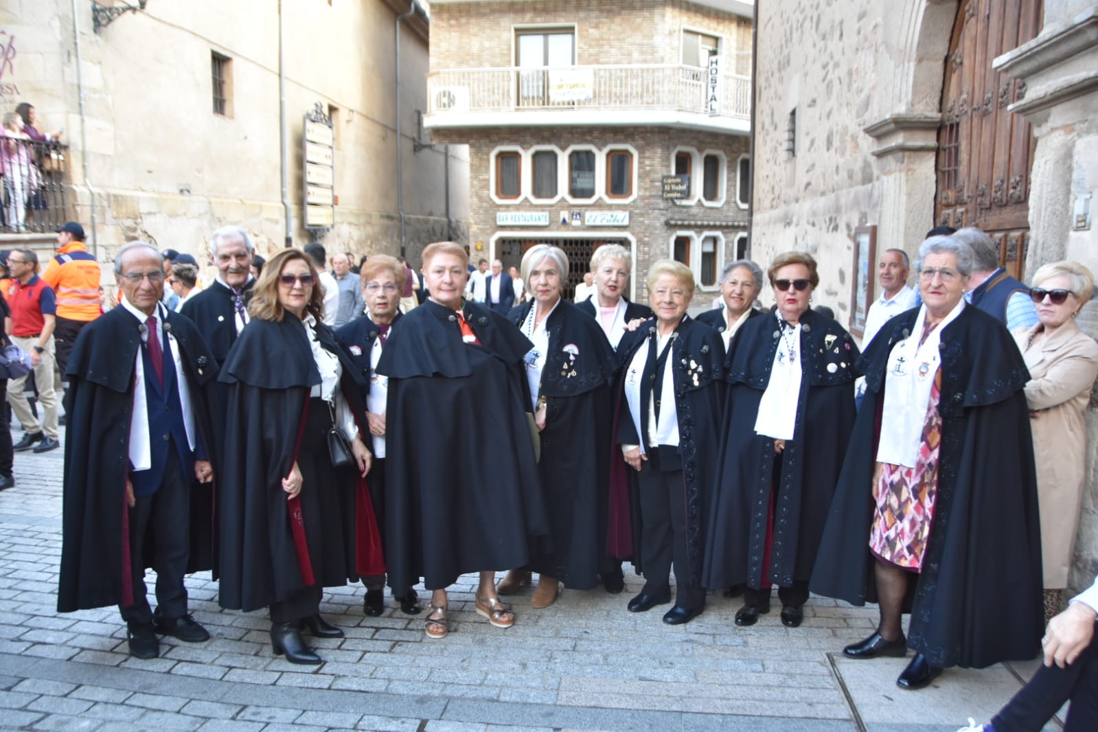 Alba de Tormes celebra el día grande de Santa Teresa con un nuevo Hijo Adoptivo
