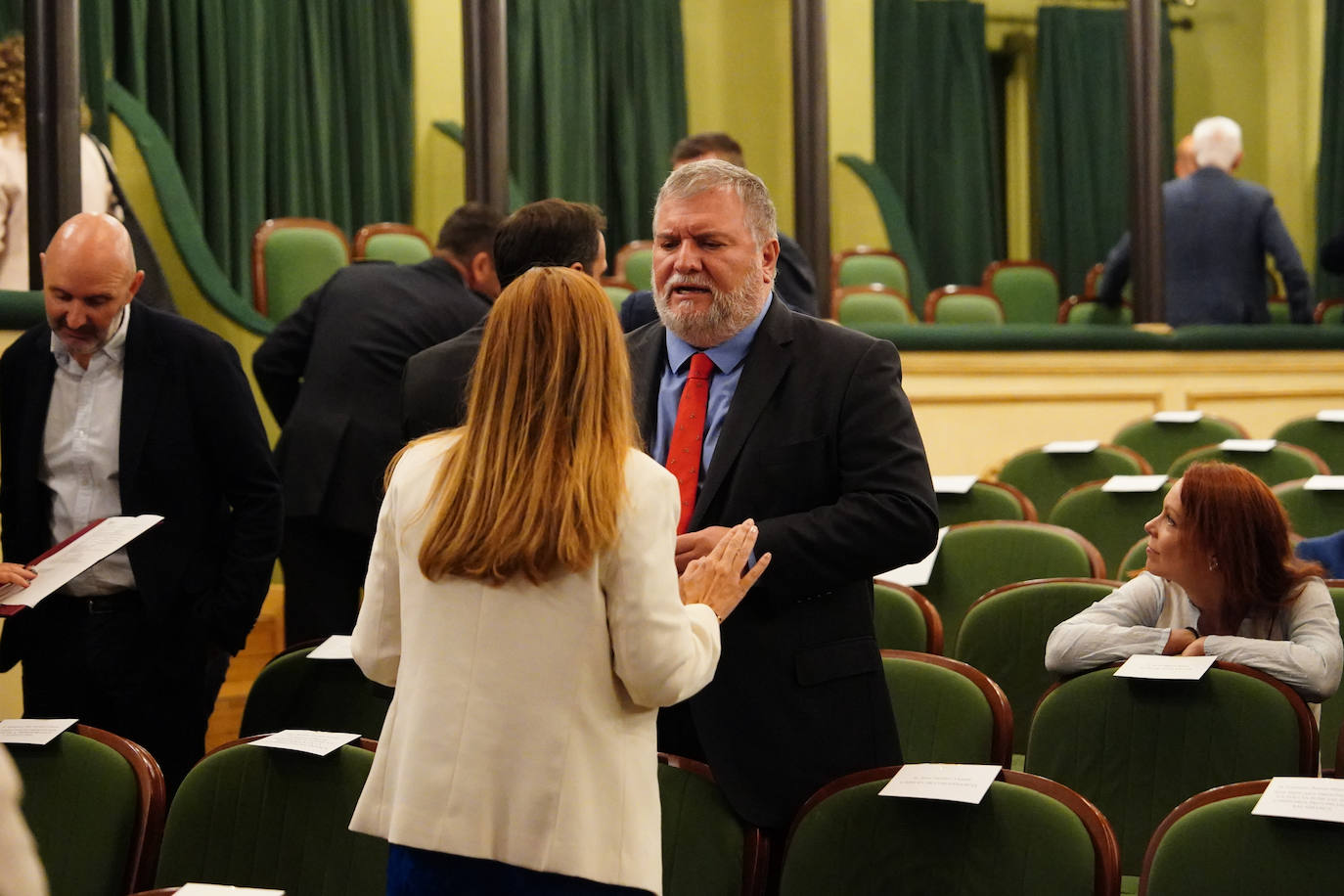 Homenaje a los que velan por la paz y el orden de la ciudad