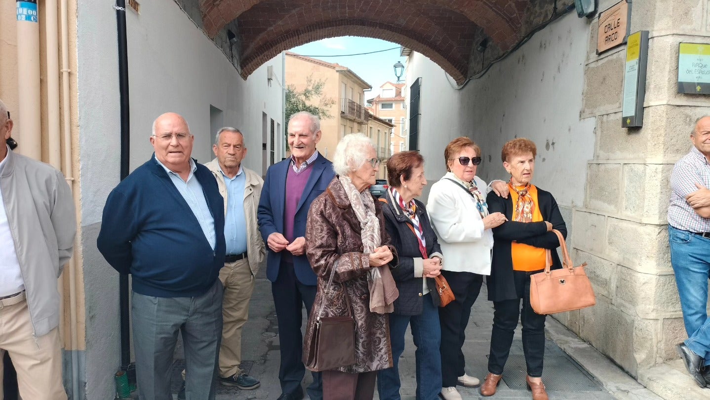 Alba de Tormes rinde tributo a sus mayores durante las fiestas de Santa Teresa