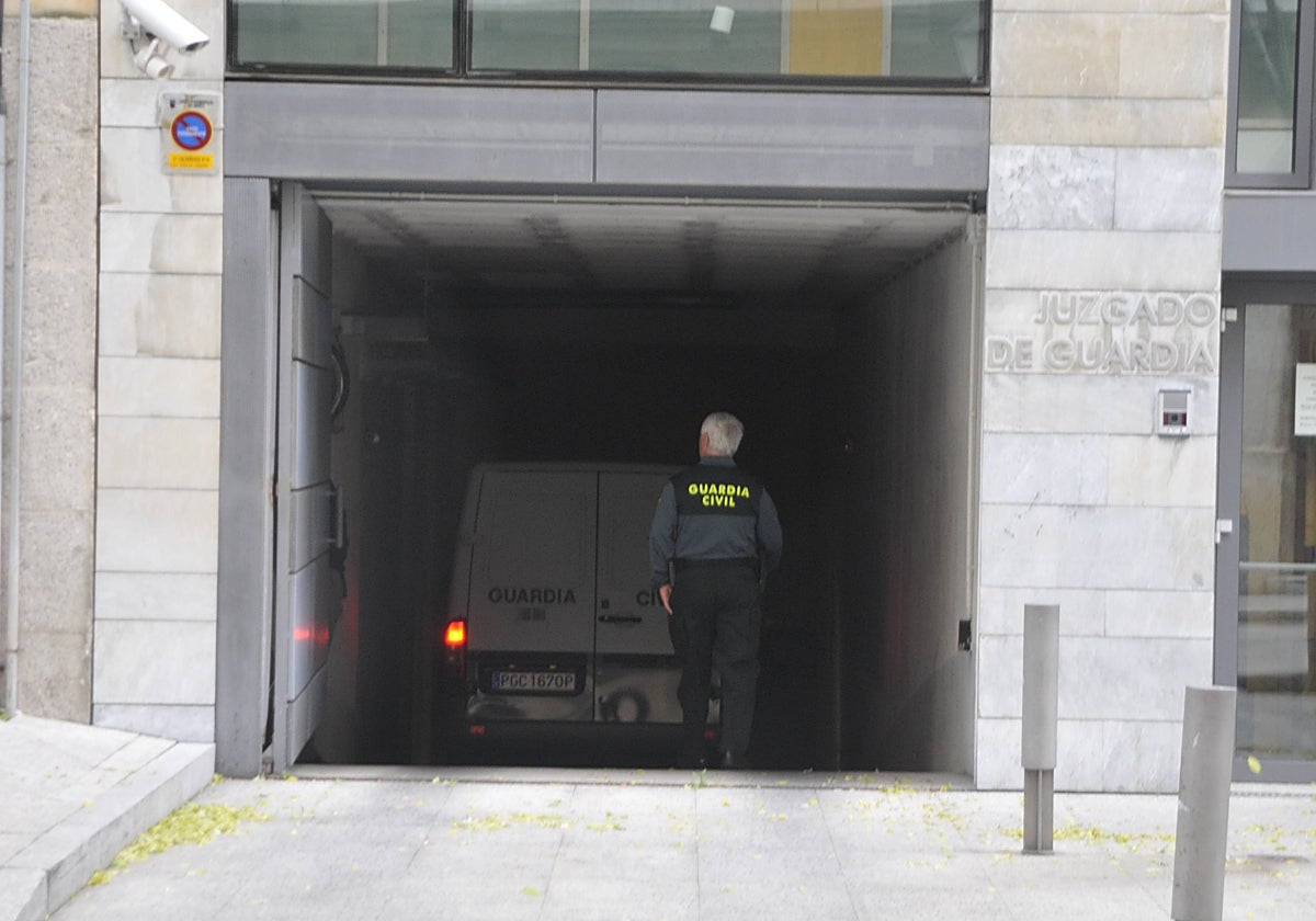 Tras su arresto, el joven fue puesto ayer a disposición del Juzgado de Guardia.