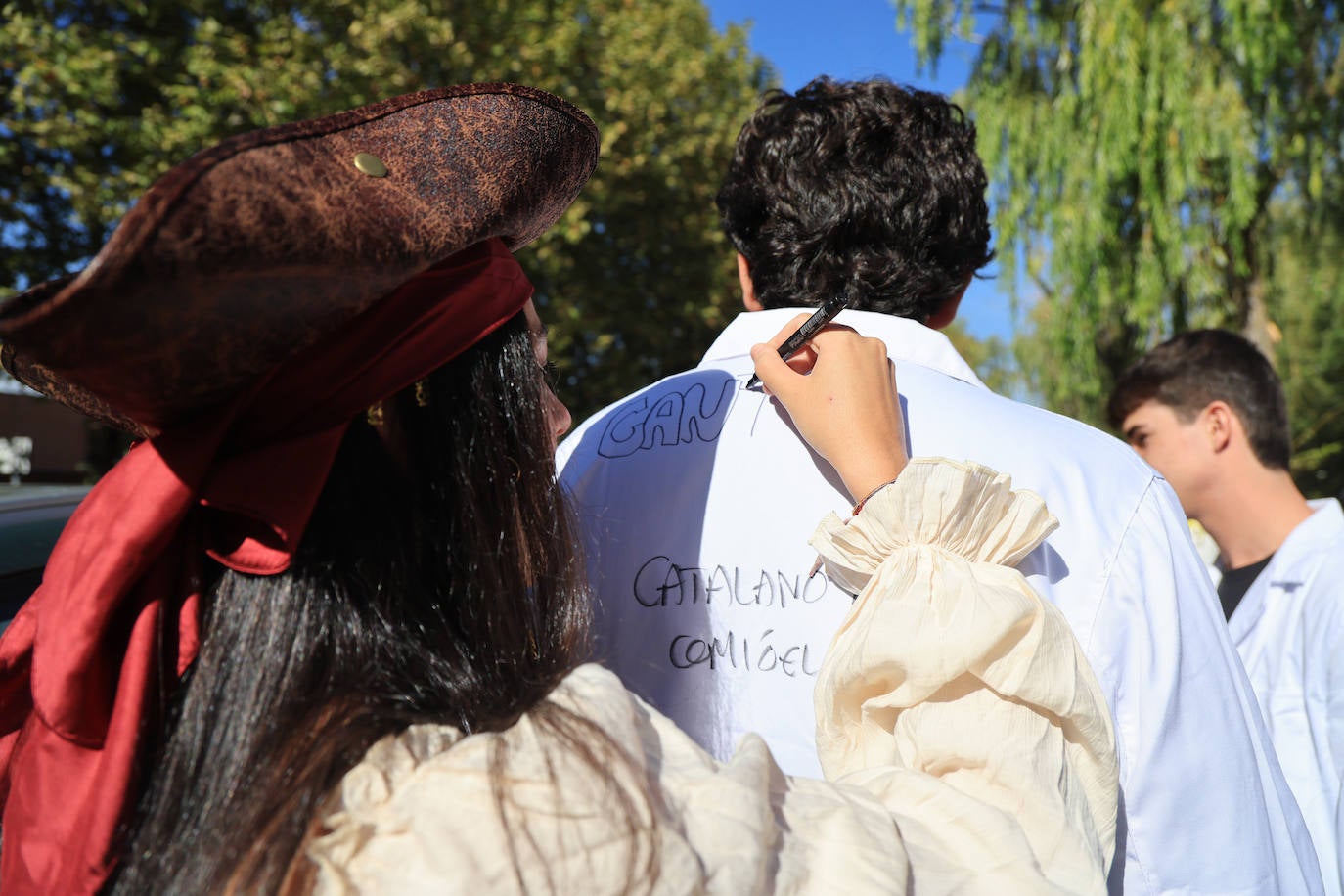 Así viven los estudiantes de Medicina sus fiestas en honor a San Lucas