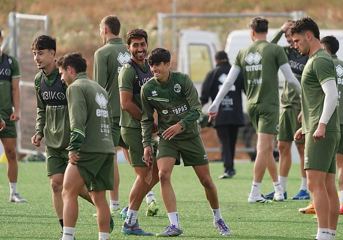 Entrenamiento de Unionistas este jueves en el anexo al Reina Sofía.
