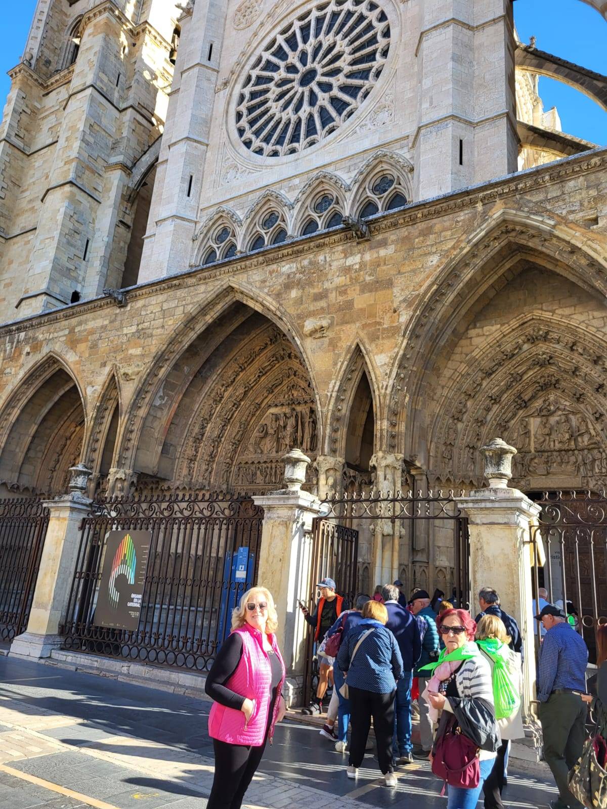 La asociación San Miguel de Peñaranda visita León