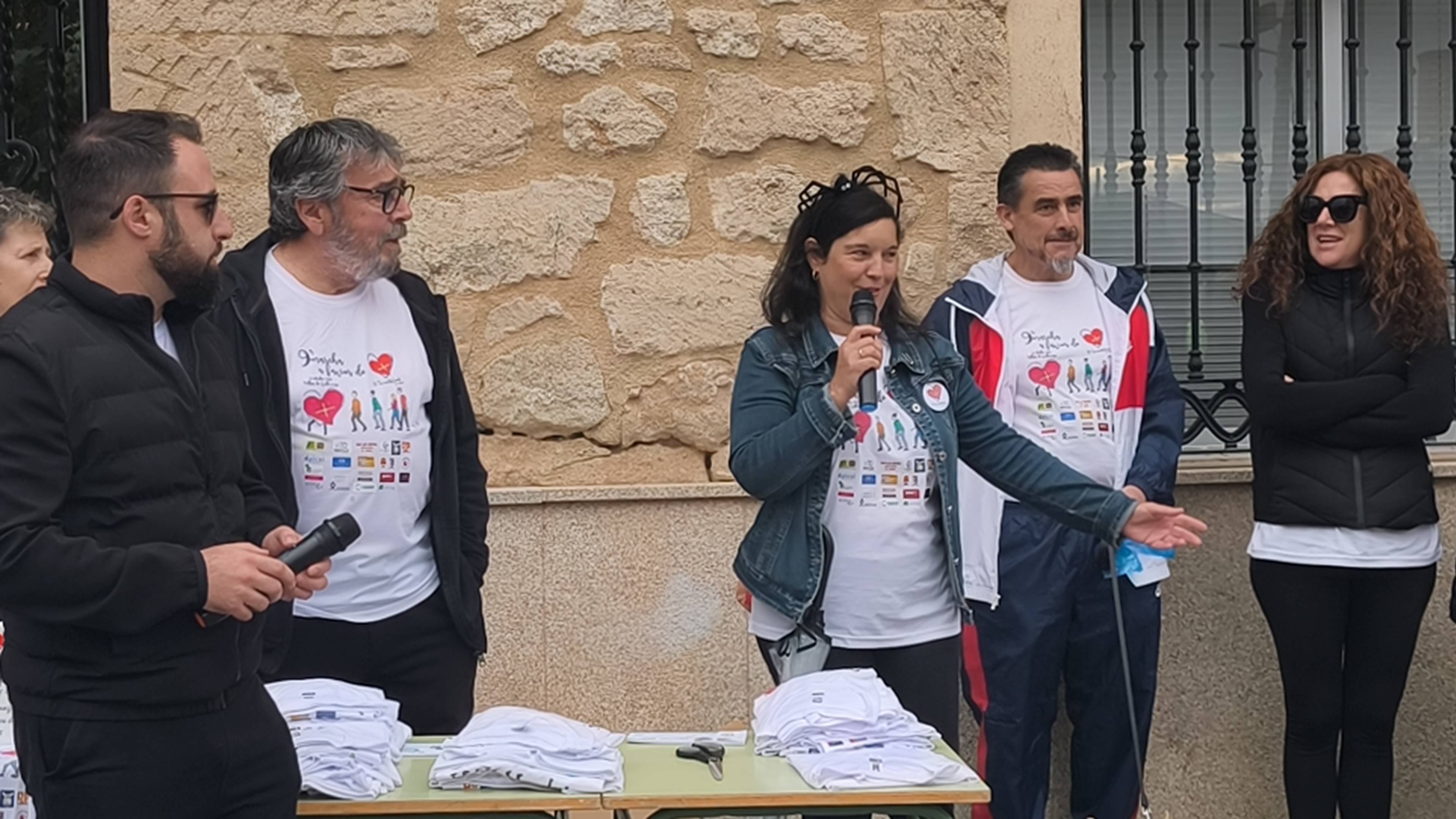 Pasos solidarios a favor del PacienteXperto desde Villar de Gallimazo