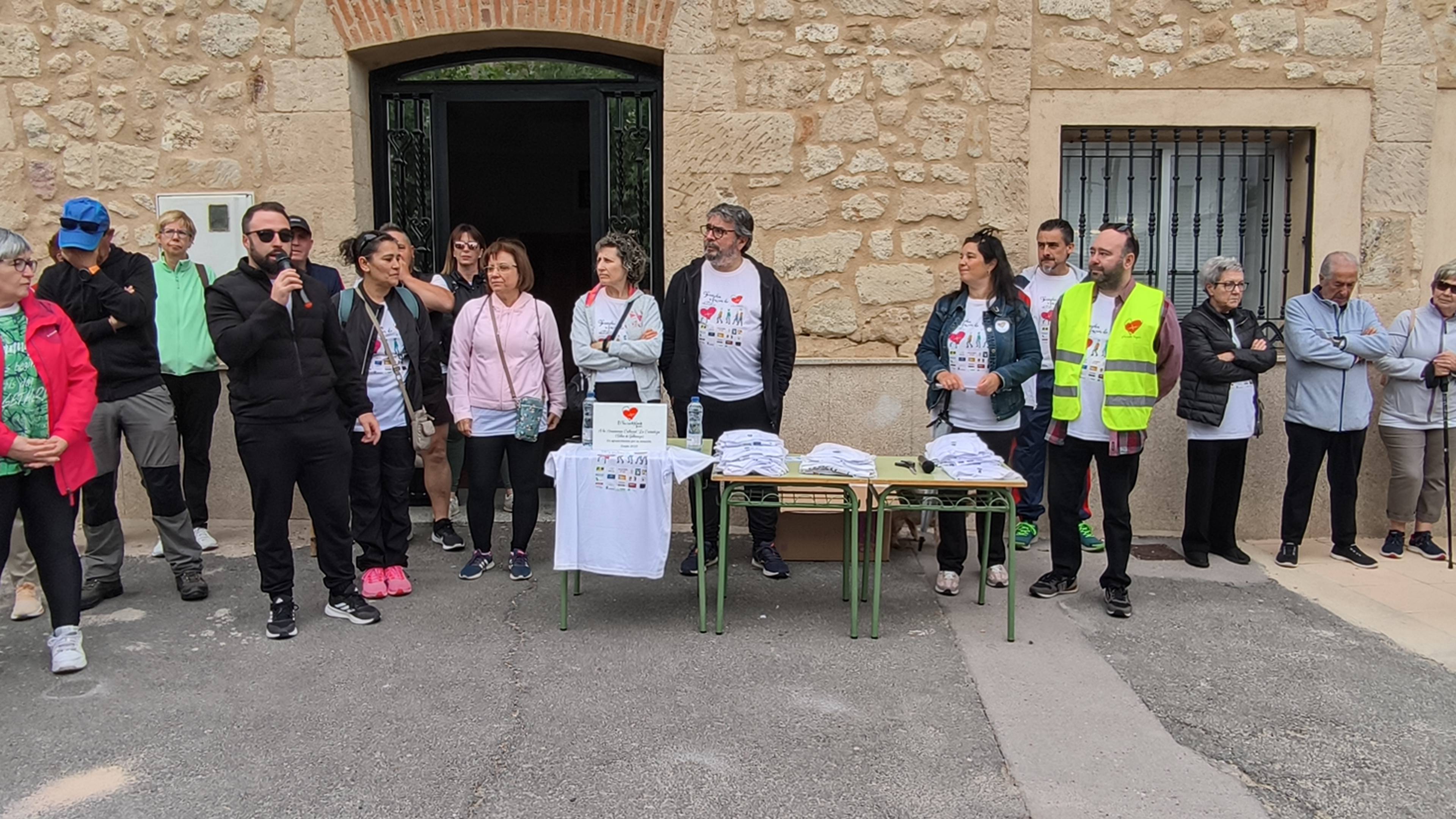Pasos solidarios a favor del PacienteXperto desde Villar de Gallimazo