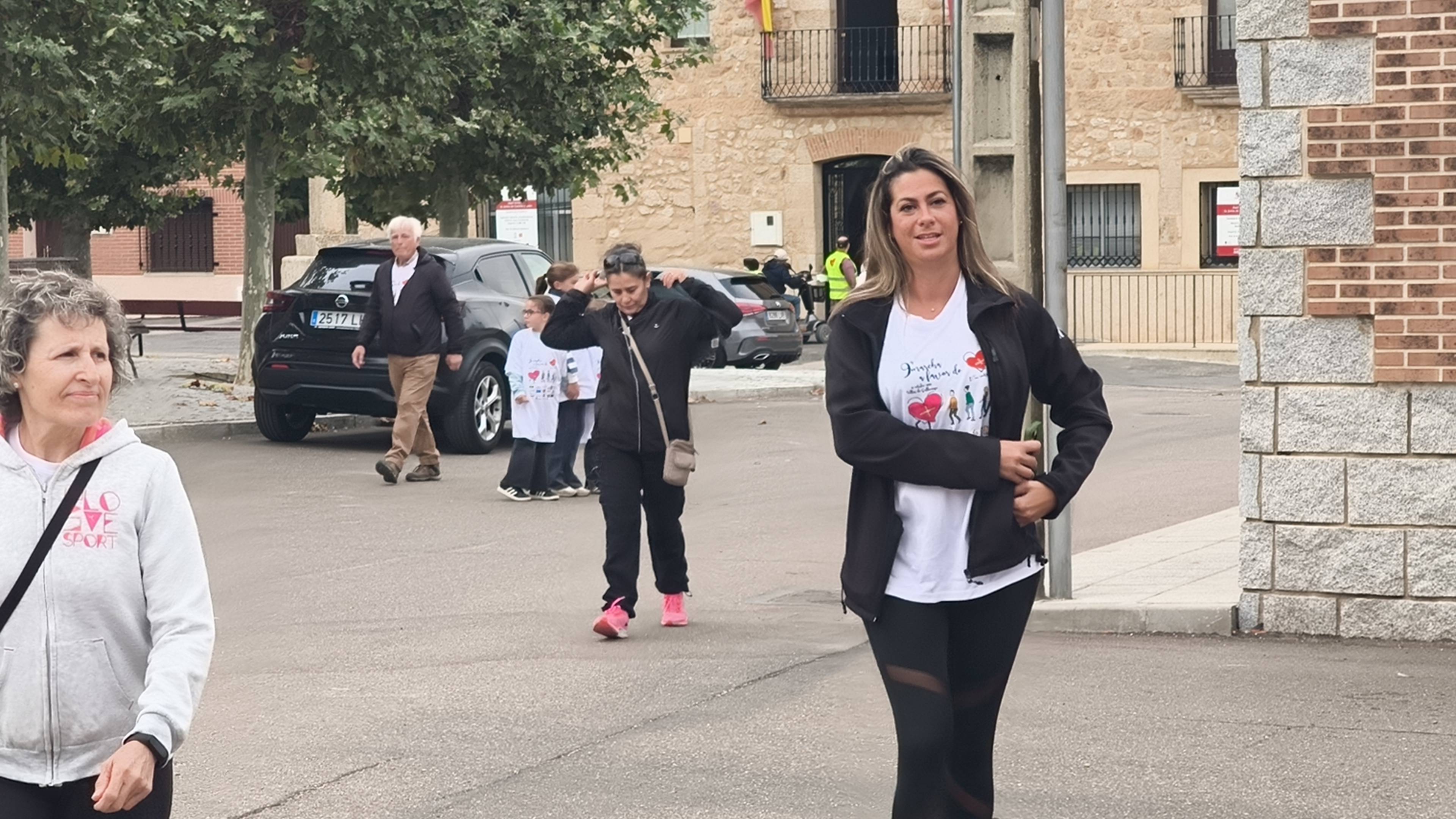 Pasos solidarios a favor del PacienteXperto desde Villar de Gallimazo