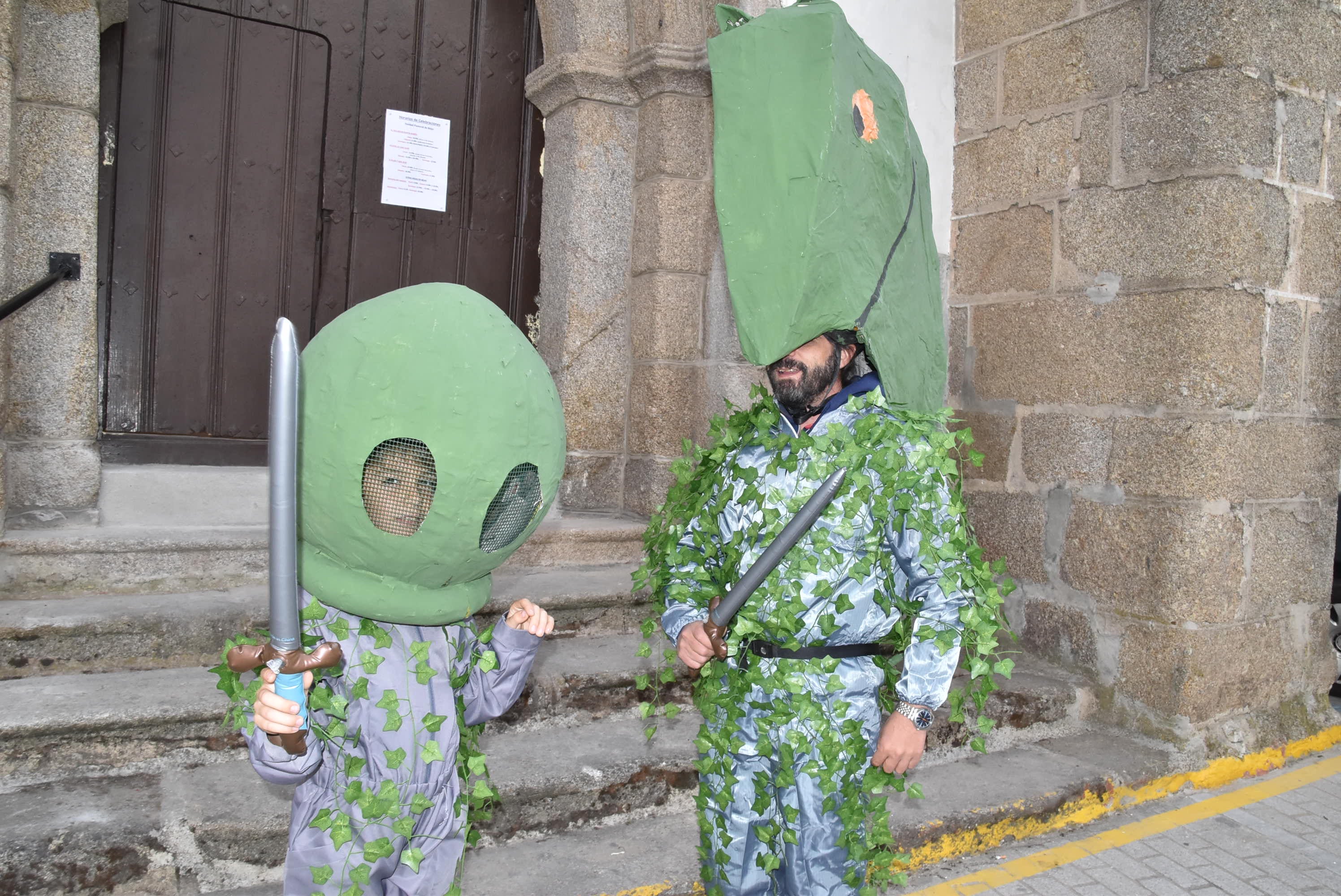 Un ajedrez viviente con homenaje a los Hombres de Musgo de Béjar