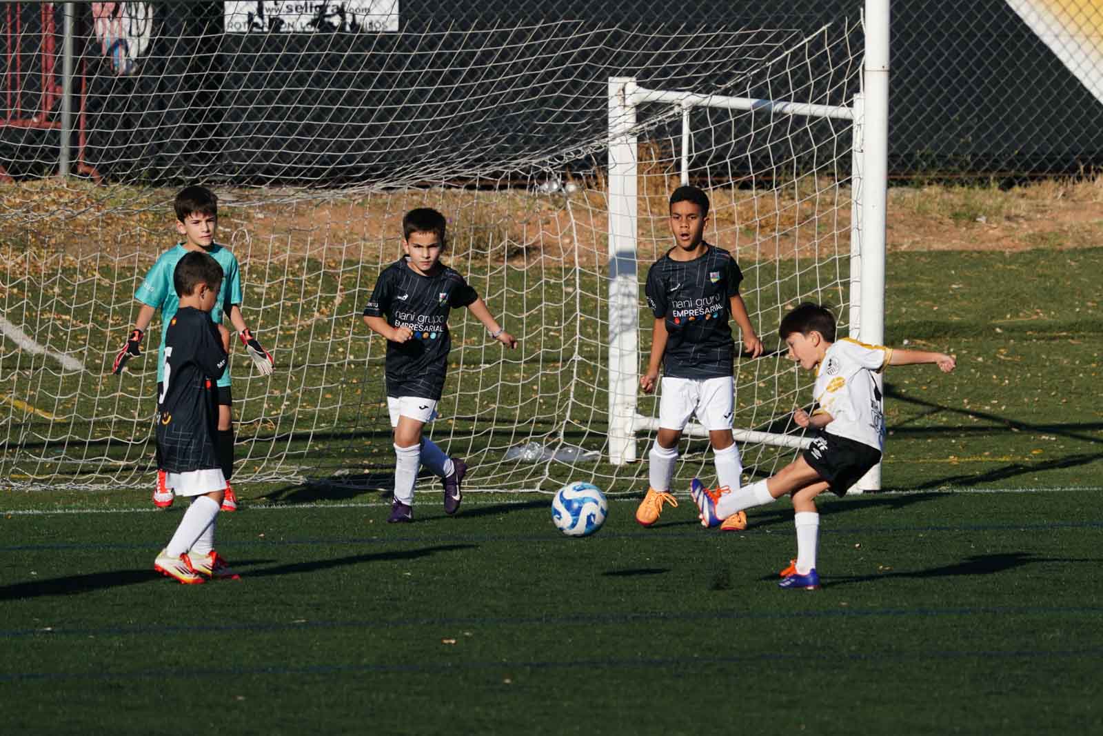 Las mejores imágenes de la jornada 4 de futbol base