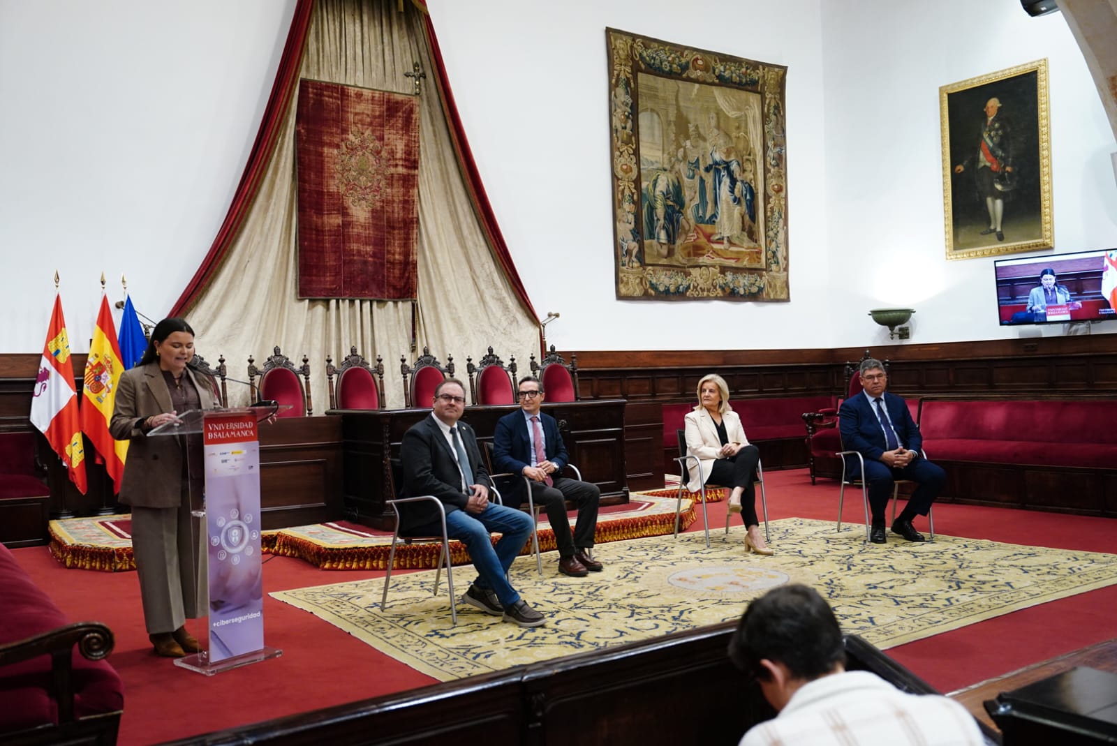 Corchado anuncia un laboratorio de informática forense y CEOE subraya que “el 70% de los ciberataques se producen en pymes”