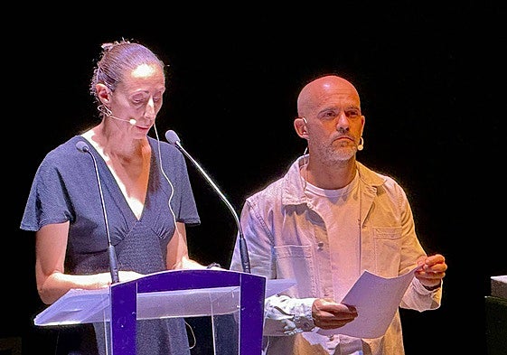 Pilar García y el concejal de Deportes, Pedro Pérez, en la gala