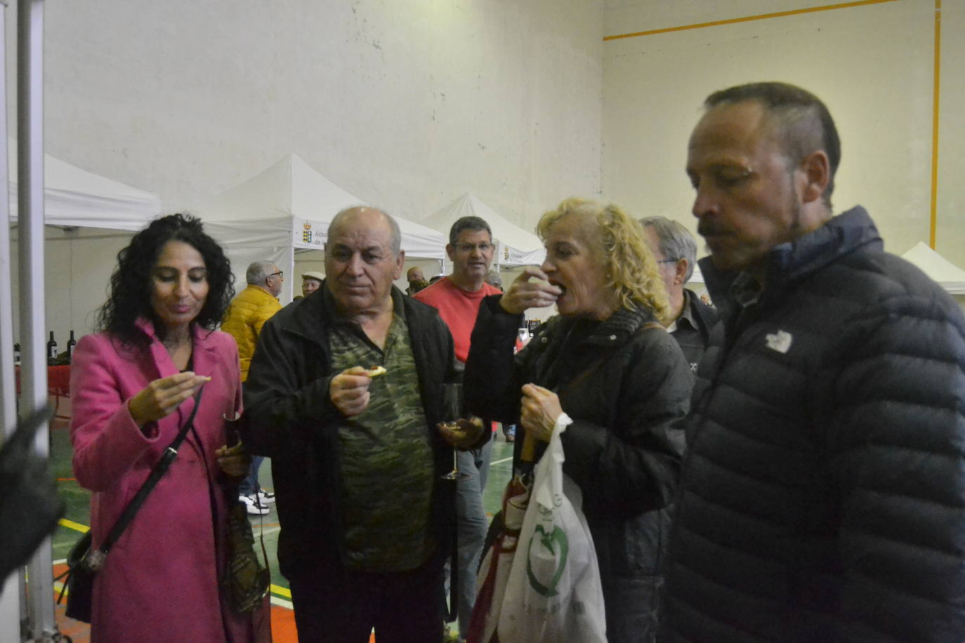 Aldeadávila celebra su feria del vino