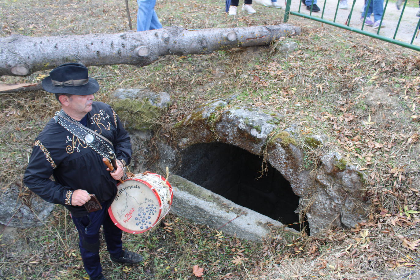 Pasos peregrinos en el Festival de la Candela
