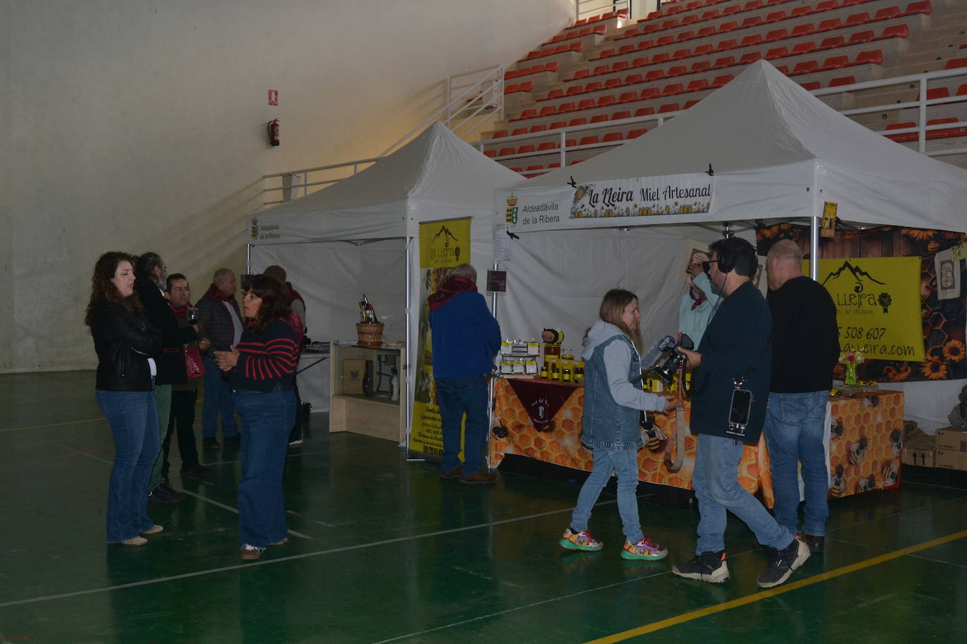 Aldeadávila cierra una exitosa feria en torno al vino