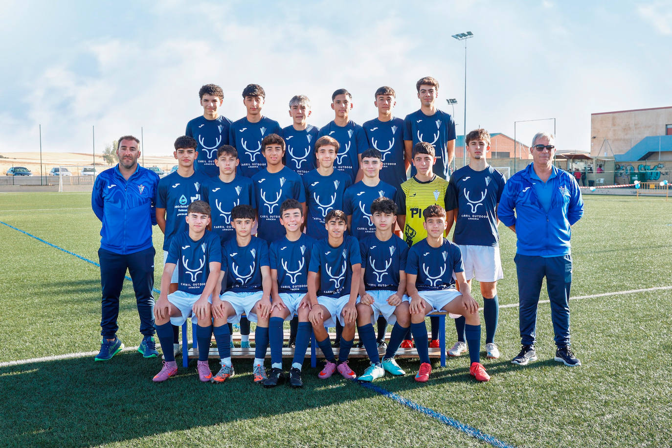 Adolfo Prieto (entrenador), Andrés Martín (delegado), Izan de la Calle, Adrián García, Hugo Martín, Luis Vicente, Hugo, Carlos Serna, Álvaro, Álvaro Iglesias, Sergio Sánchez, David Muñoz, Iker Jiménez, Ian Caballero, Adrián Izquierdo, Alejandro Sánchez, Rodrigo del Río y Poli.