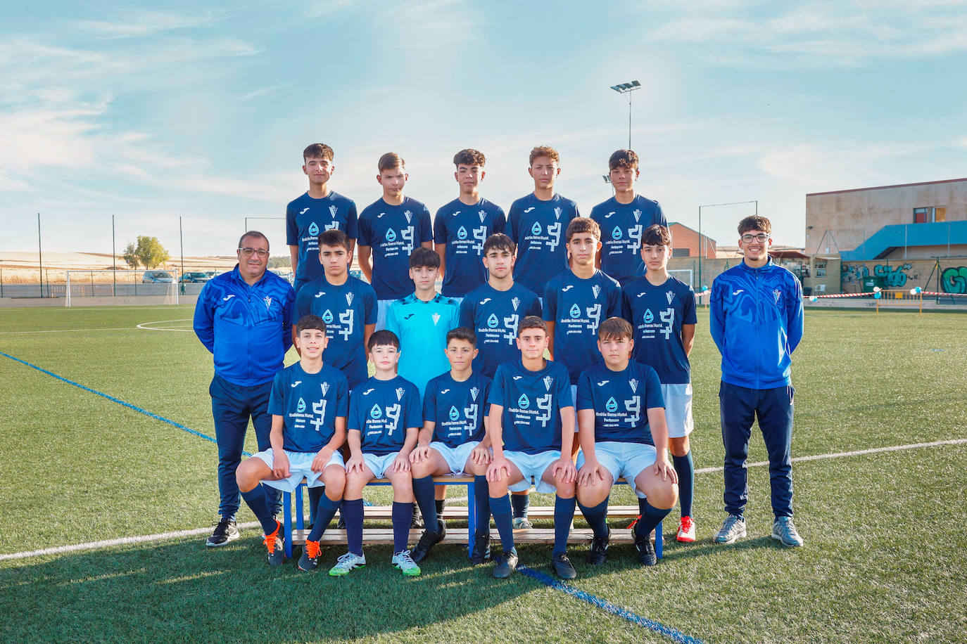 Salvador Muñoz (entrenador), Víctor (delegado), Alejandro Pérez (delegado), Aitor, Pablo, Daniel, Adrián, Hugo, Álvaro, Sergio, Francisco Javier, Adrián, Ainam, Diego, Iker, Joaquín, Alejandro, Hodei, Arturo, Alejandro y Abel.