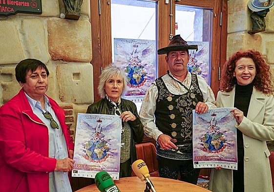 Teresa Martín, María Hernández, «el Mariquelo» y Ana Suárez.
