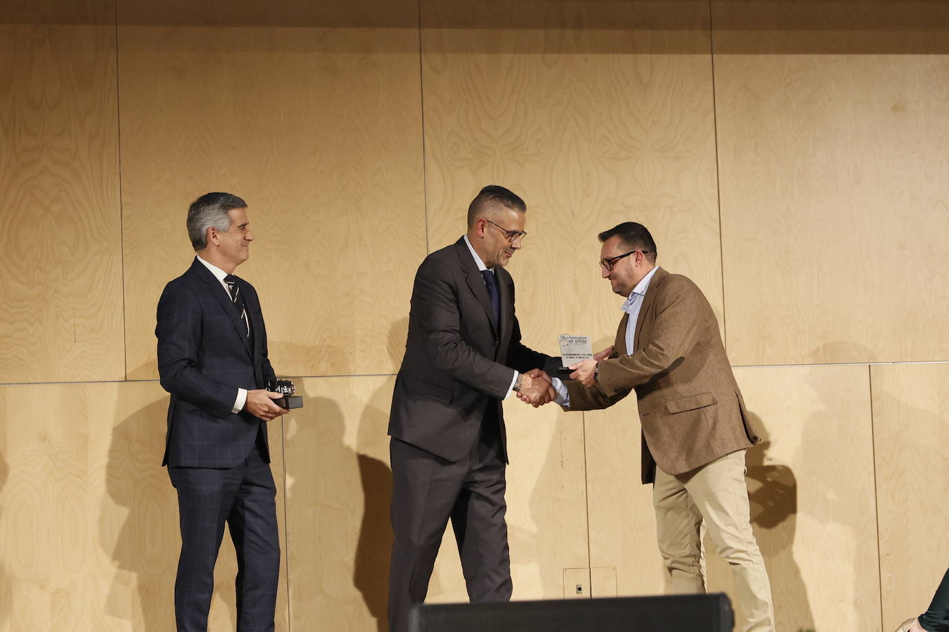 Autoescuelas El Pilar celebra su 45º aniversario