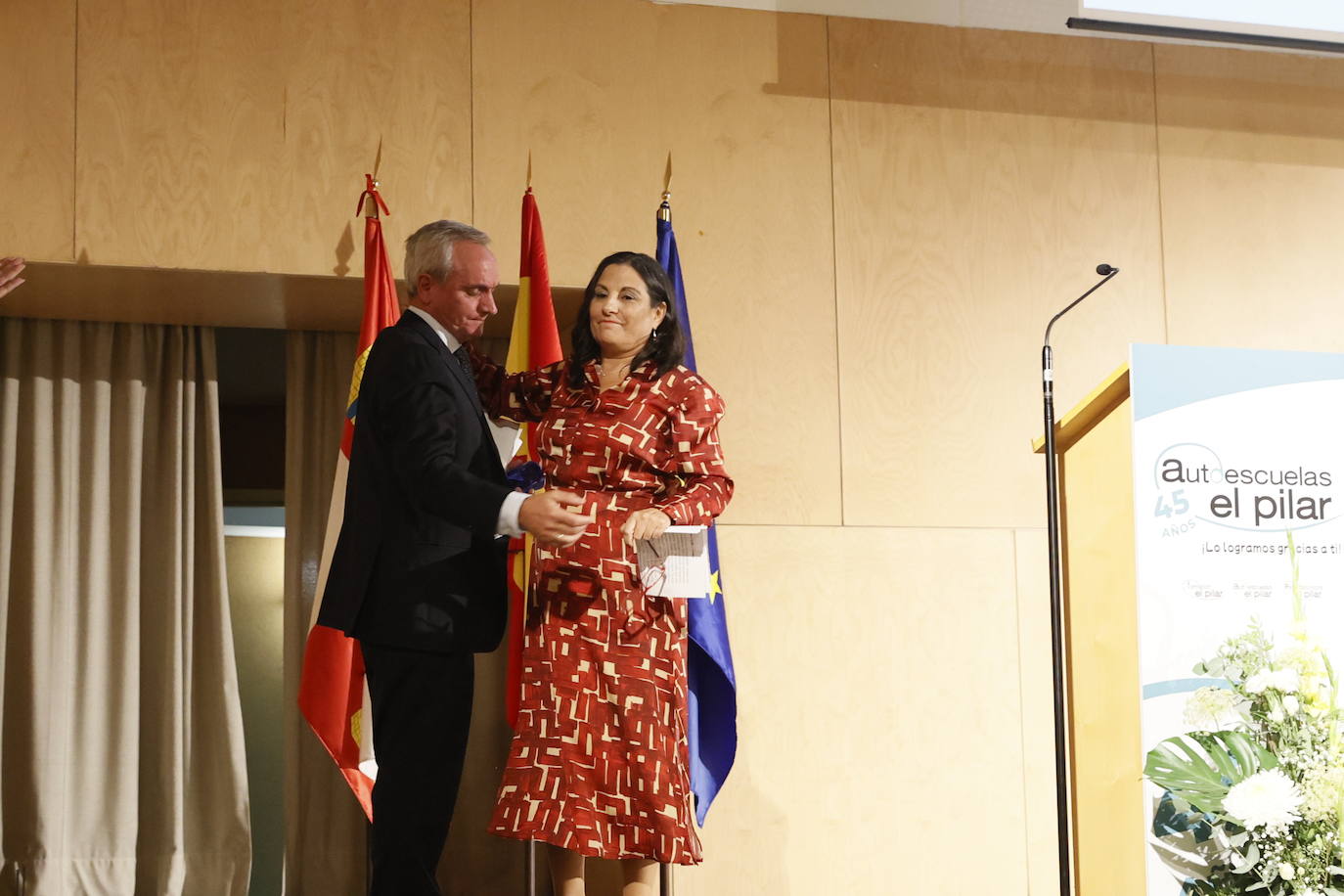 Autoescuelas El Pilar celebra su 45º aniversario