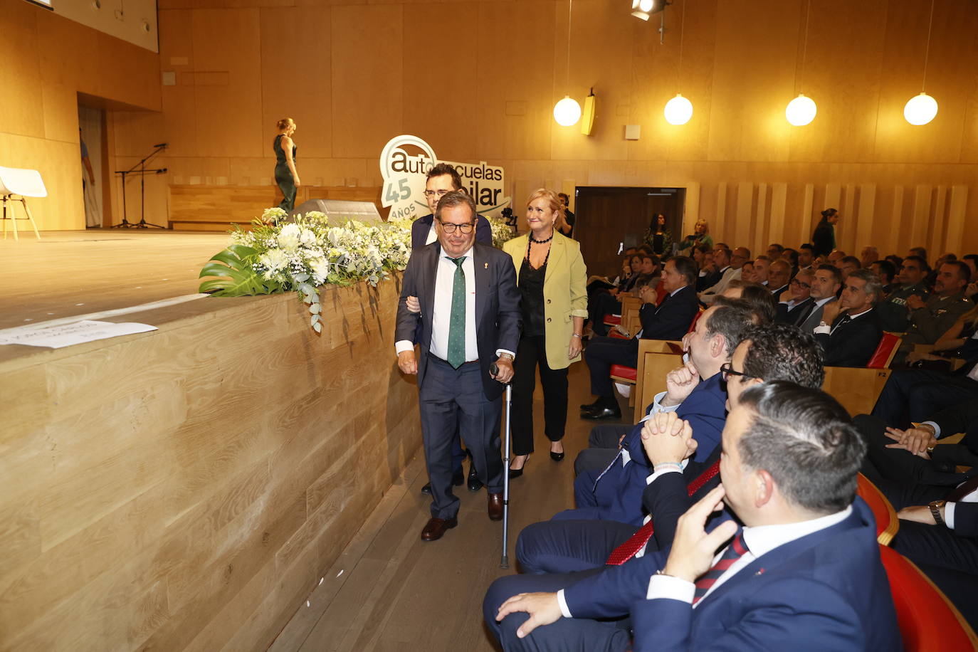 Autoescuelas El Pilar celebra su 45º aniversario