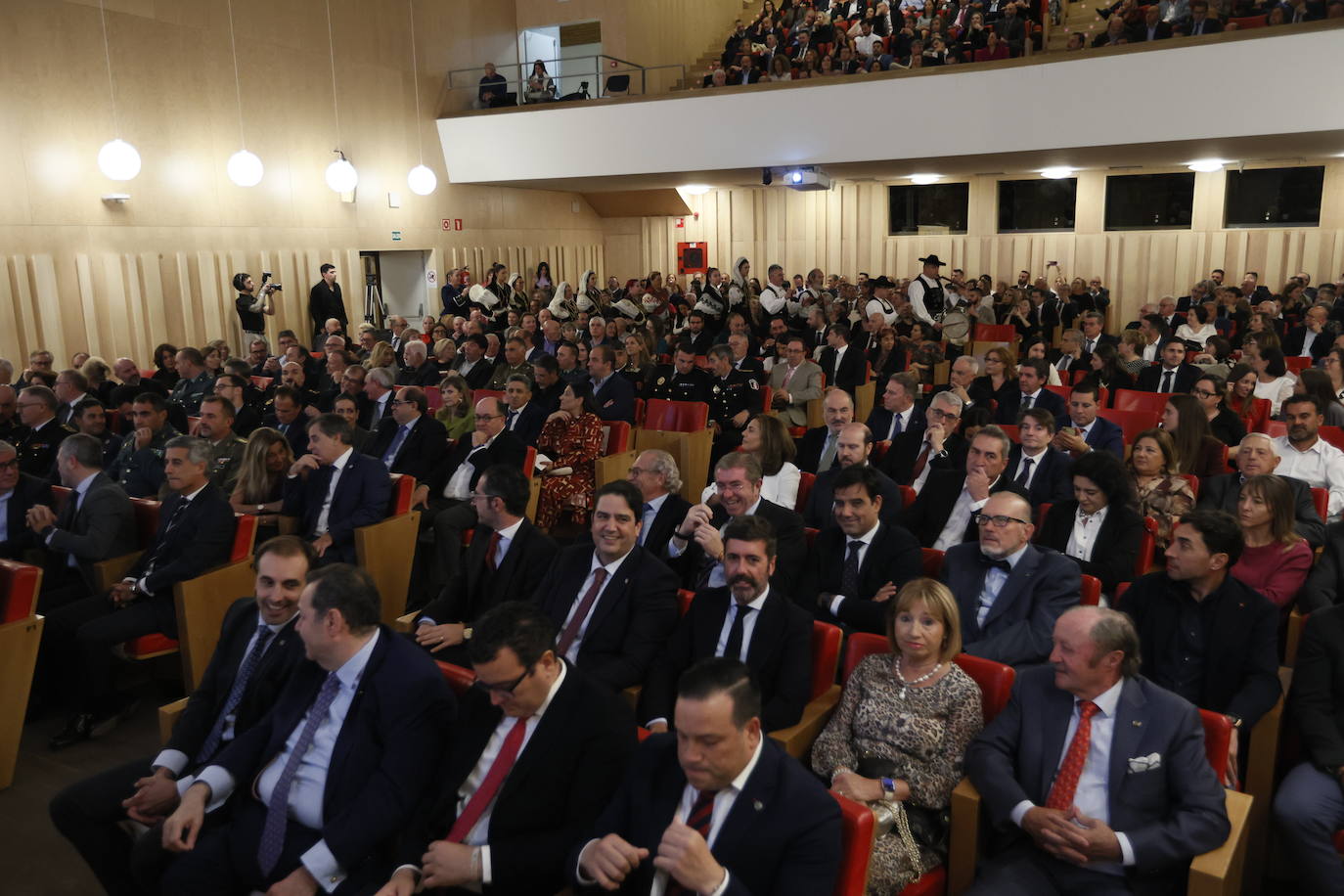 Autoescuelas El Pilar celebra su 45º aniversario