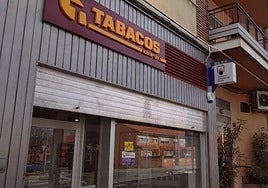 Imagen de la administración de lotería en la que se ha vendido el boleto acertante.