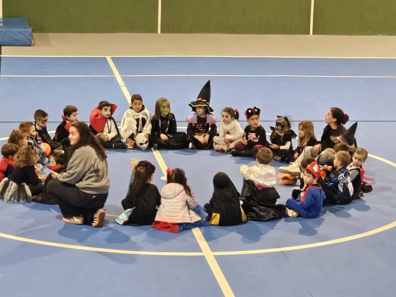 Lumbrales celebra una tarde de Halloween