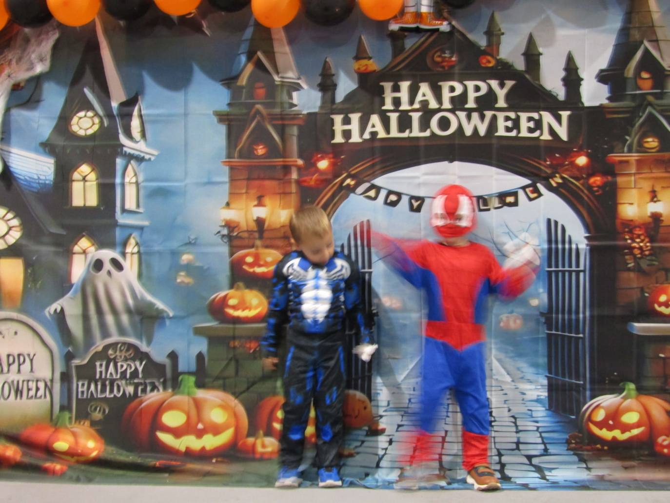 Lumbrales celebra una tarde de Halloween