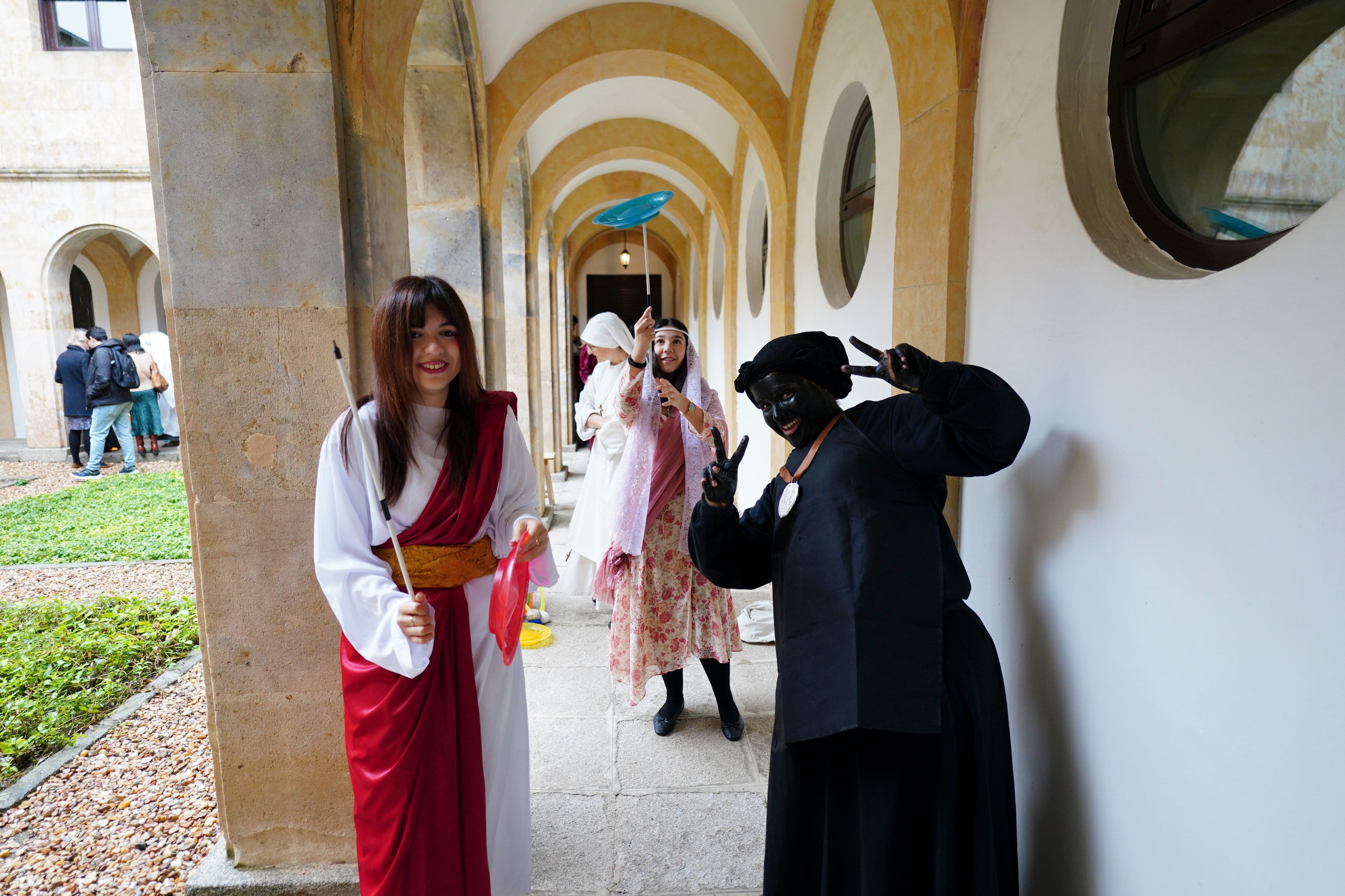 La otra cara de Halloween: disfrazarse de santo por &#039;Holywins&#039;