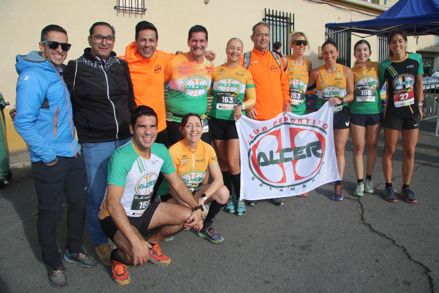 Cabrerizos reúne a 800 atletas en la primera carrera de la XXXIII Liga de Cross