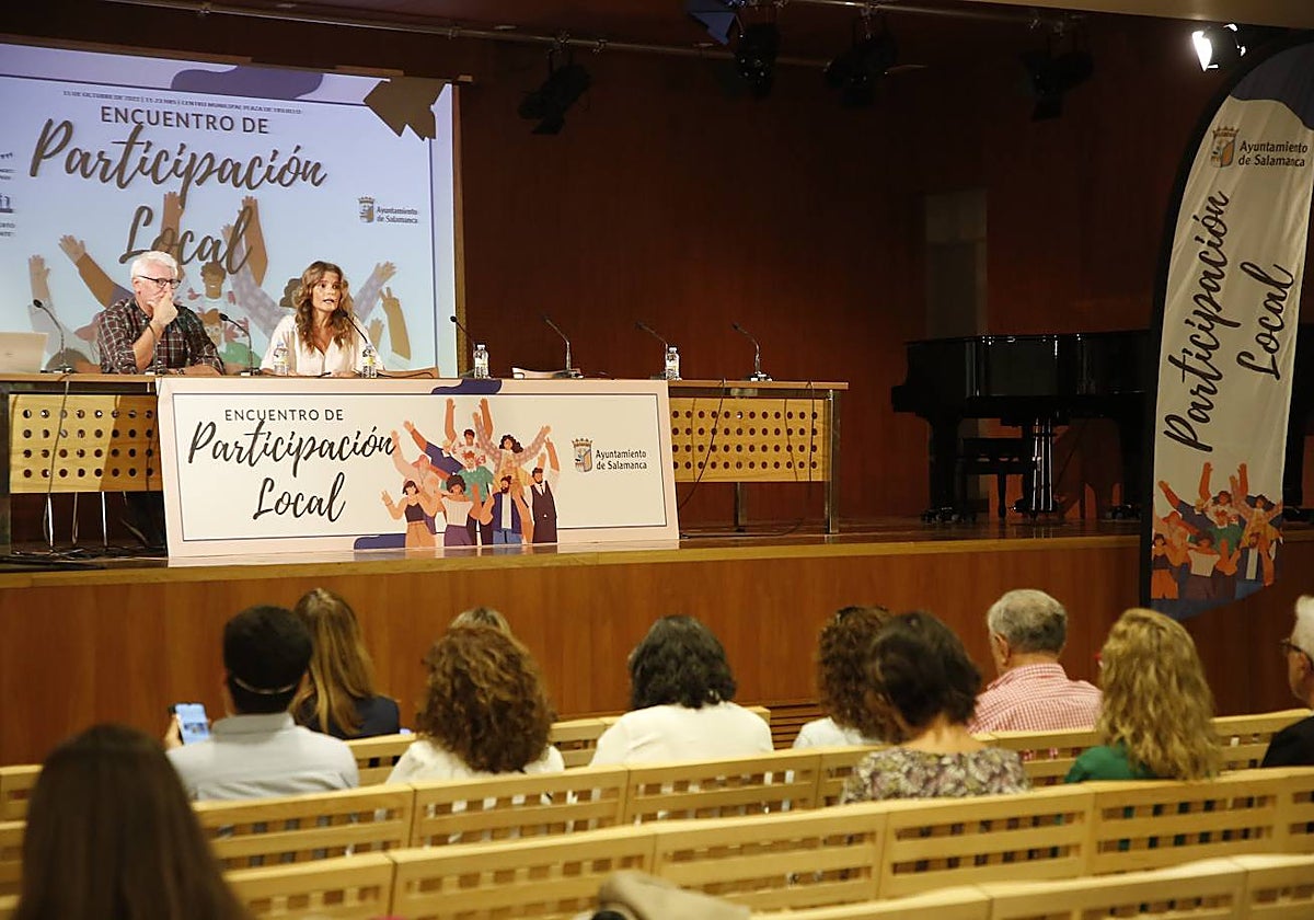 Primer encuentro de Participación Local, con las asociaciones de vecinos.